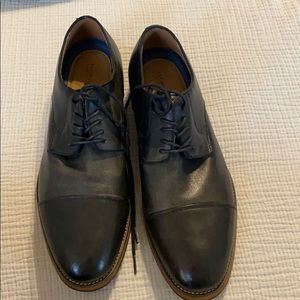 Black/Black wash Florsheim